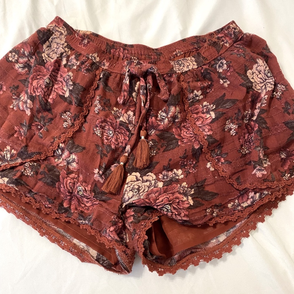 American Eagle Floral Shorts